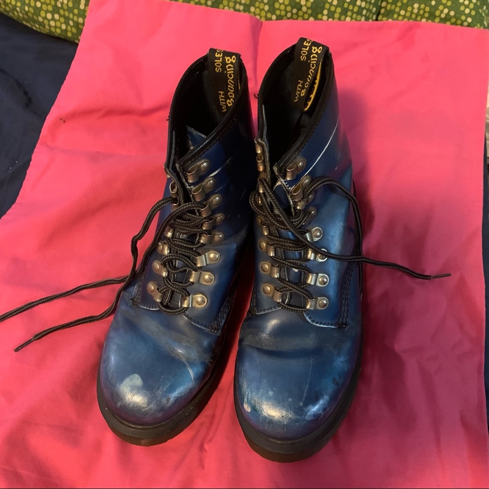 Vintage distressed metallic blue dr marten 8217/34 with barrel eyes